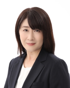 小島 友美